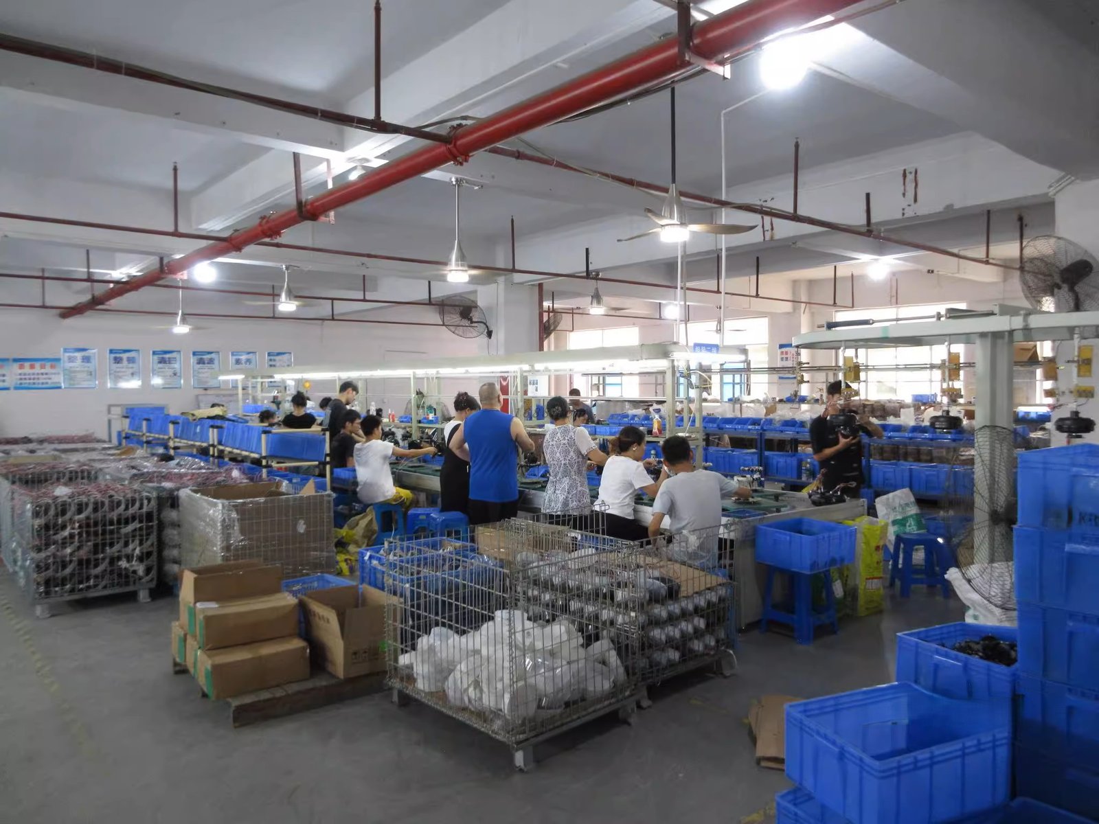 Modern manufacturing facility with advanced production lines