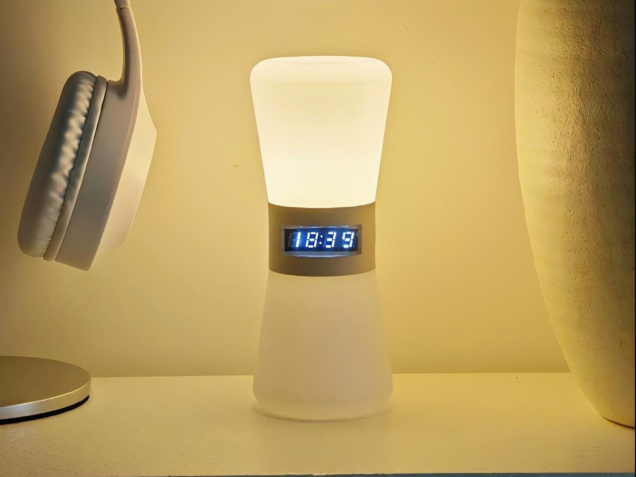 Lumen Tide Lamp - bestseller lighting gift